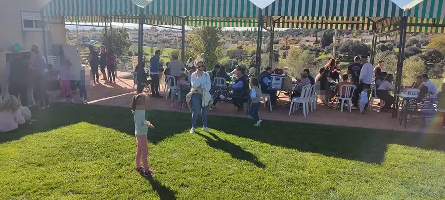 día de la vecindad en los Jardines Paraíso Arenal