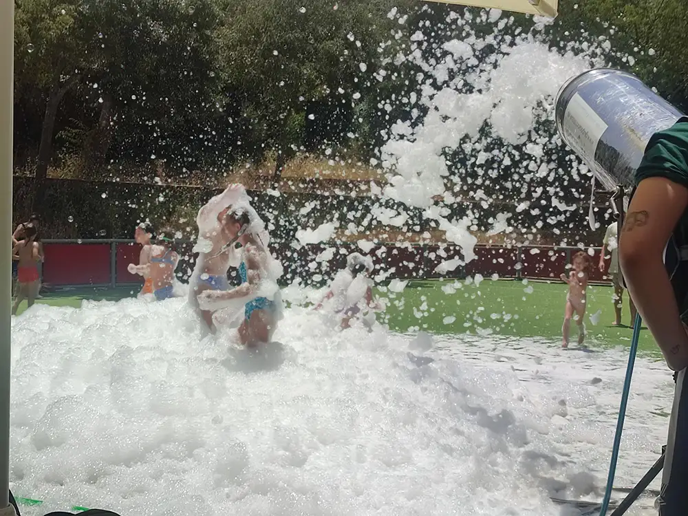 Imágenes de la fiesta de verano celebrada en la barriada de Trassierra el pasado 21 de junio