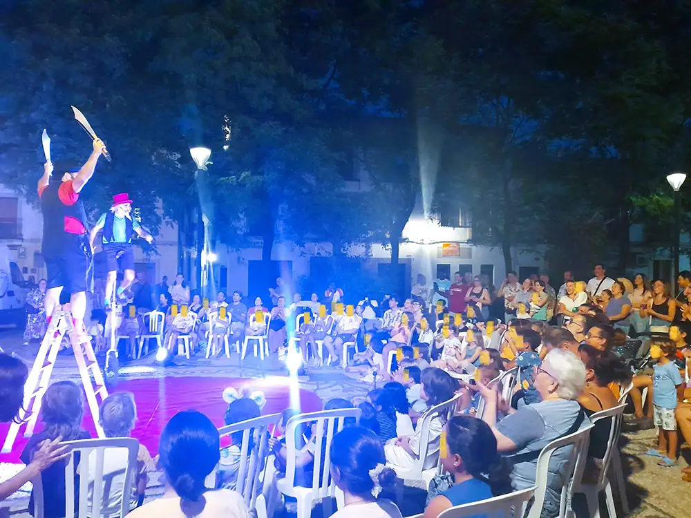 Cirkomanía espectáculo de circo teatro