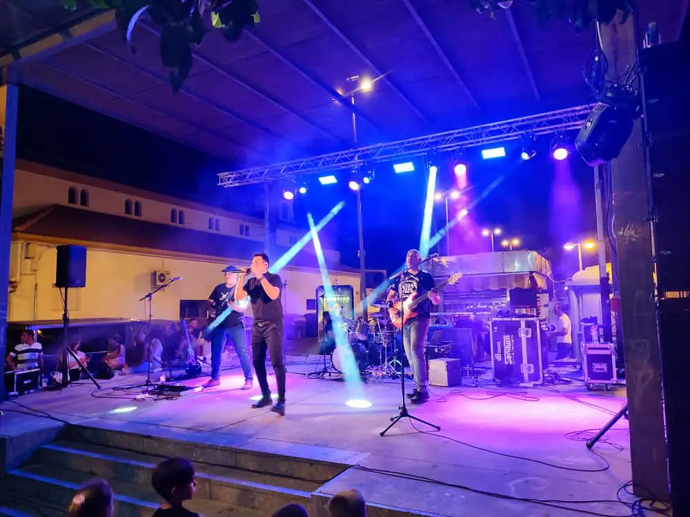 Fiesta de los 80 en Villarrubia