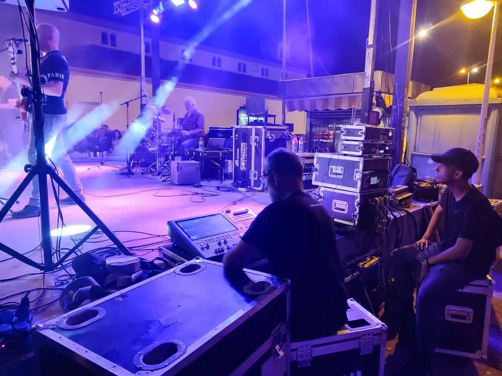 Fiesta de los 80 en Villarrubia