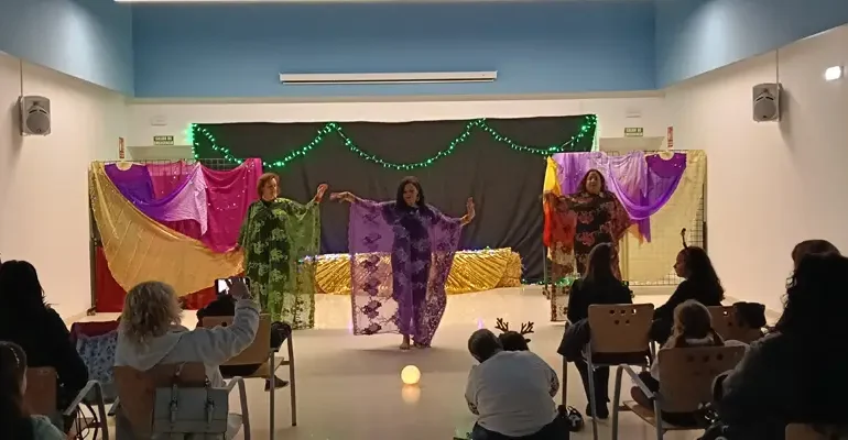 Danza oriental en Cerro Muriano