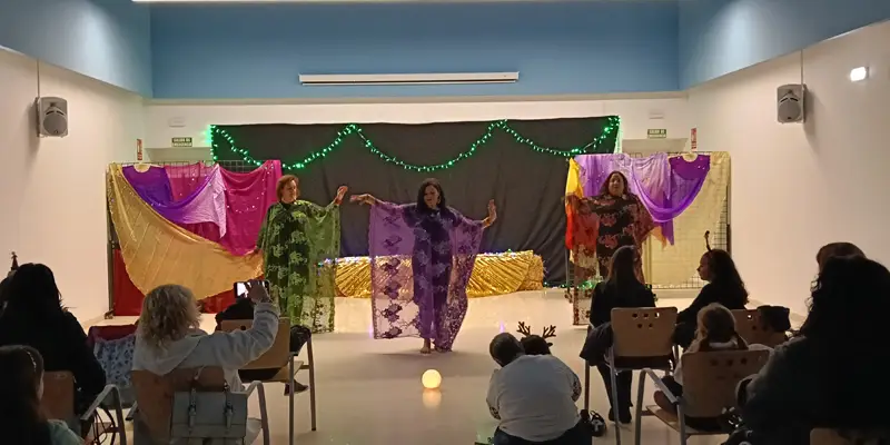 Danza oriental en Cerro Muriano