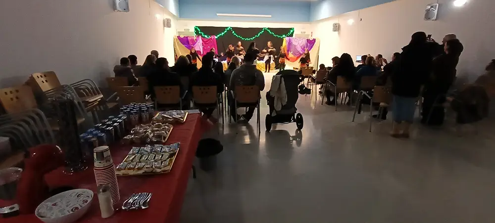 Danza oriental en Cerro Muriano